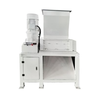800-5000kg/h Capacidade Pequena Trituradora de papel de eixo duplo para satisfazer as necessidades do cliente