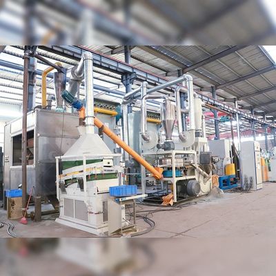 Máquina de reciclagem de placas de smartphones transforma resíduos em valiosos pó de cobre e resina