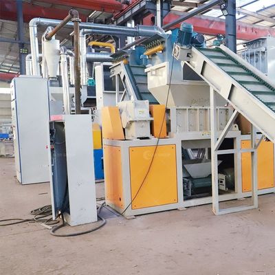 Reciclar eficientemente painéis solares mono com máquina de separação de trituração controlada por PLC