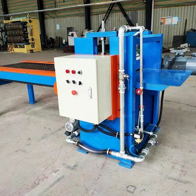 Máquina automática de extração de resíduos de placas de alumínio e de placas de plástico para o produto final