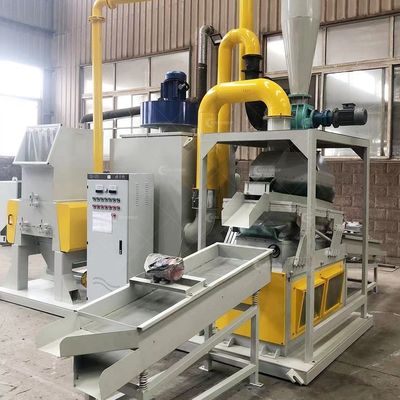 Equipamento de reciclagem de cabos de cobre Granulador de triturador Máquina de granulação com alta produtividade