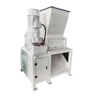 800-5000kg/h Capacidade Pequena Trituradora de papel de eixo duplo para satisfazer as necessidades do cliente